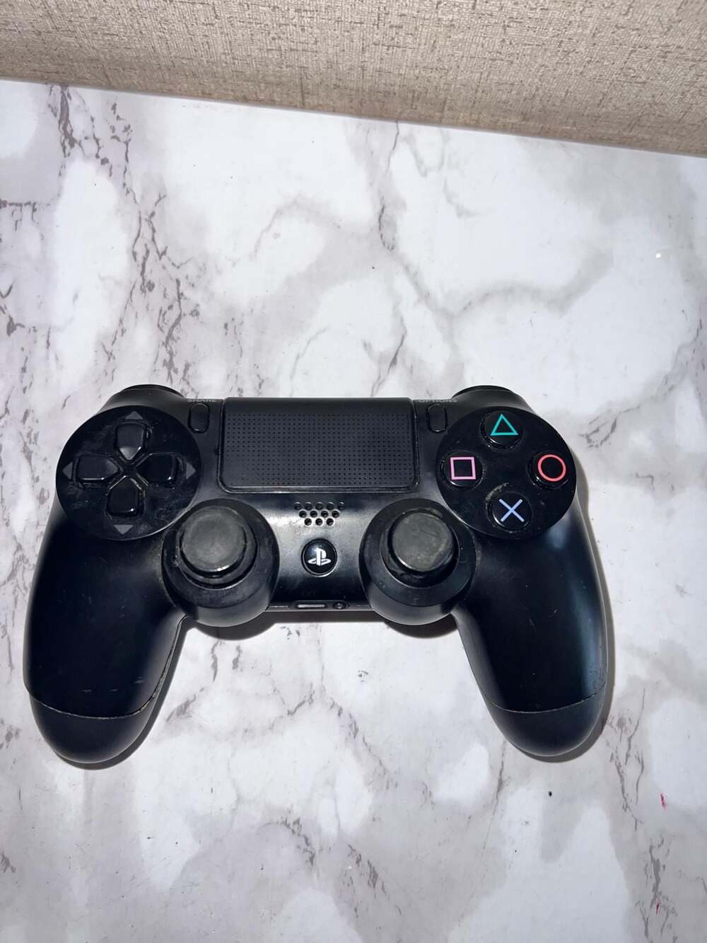 Sony PlayStation 4 DualShock 4 Wireless Controller - Black